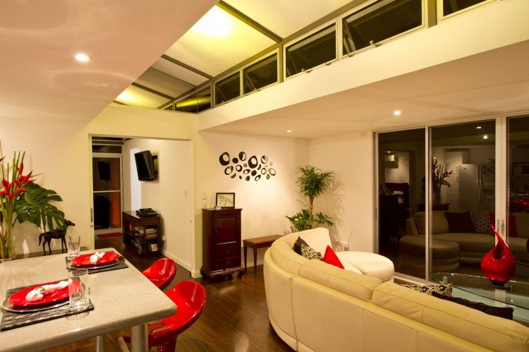 Containers-of-Hope-11-2-750x499