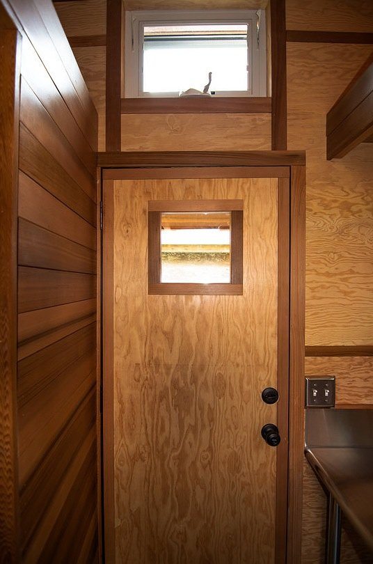 salsa-box-tiny-house-by-shelterwise-0021