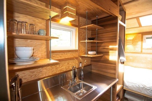 salsa-box-tiny-house-by-shelterwise-004-600x397