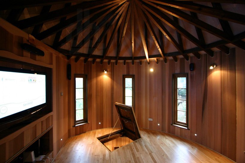 blueforest-living-the-highlife-treehouse-designboom-05