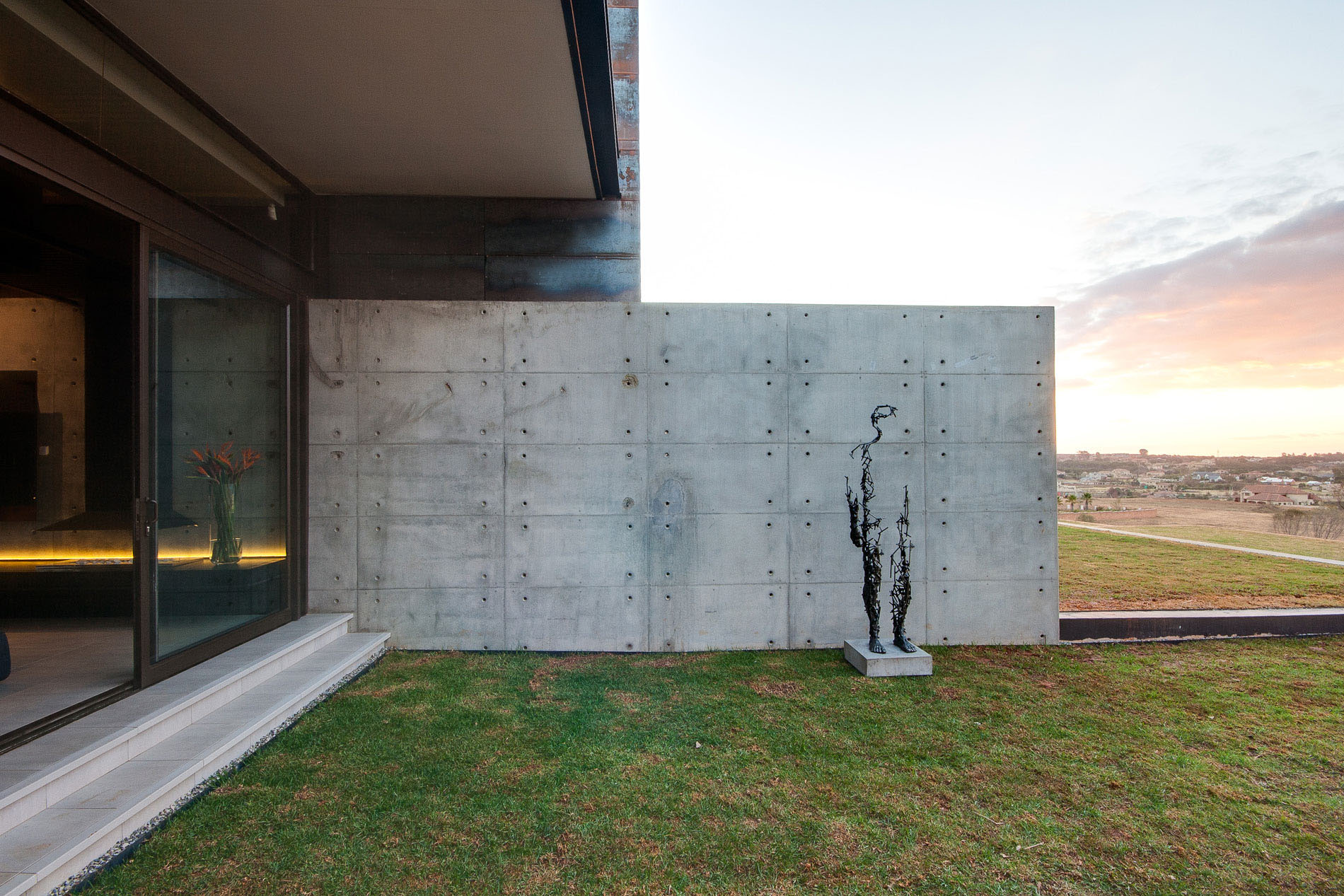 House-Boz-by-Nico-van-der-Meulen-Architects-17