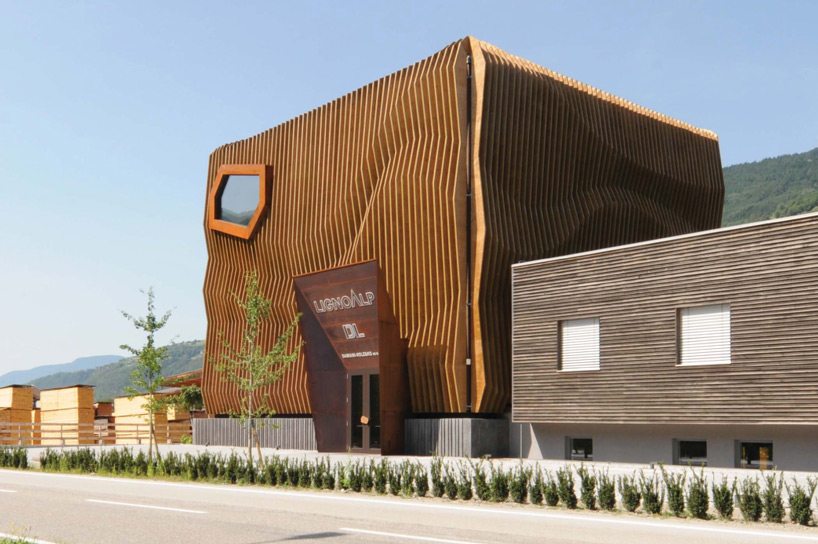 modus-architects-damiani-holz-ko-office-building-designboom-03