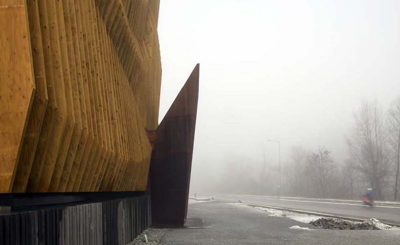 modus-architects-damiani-holz-ko-office-building-designboom-08