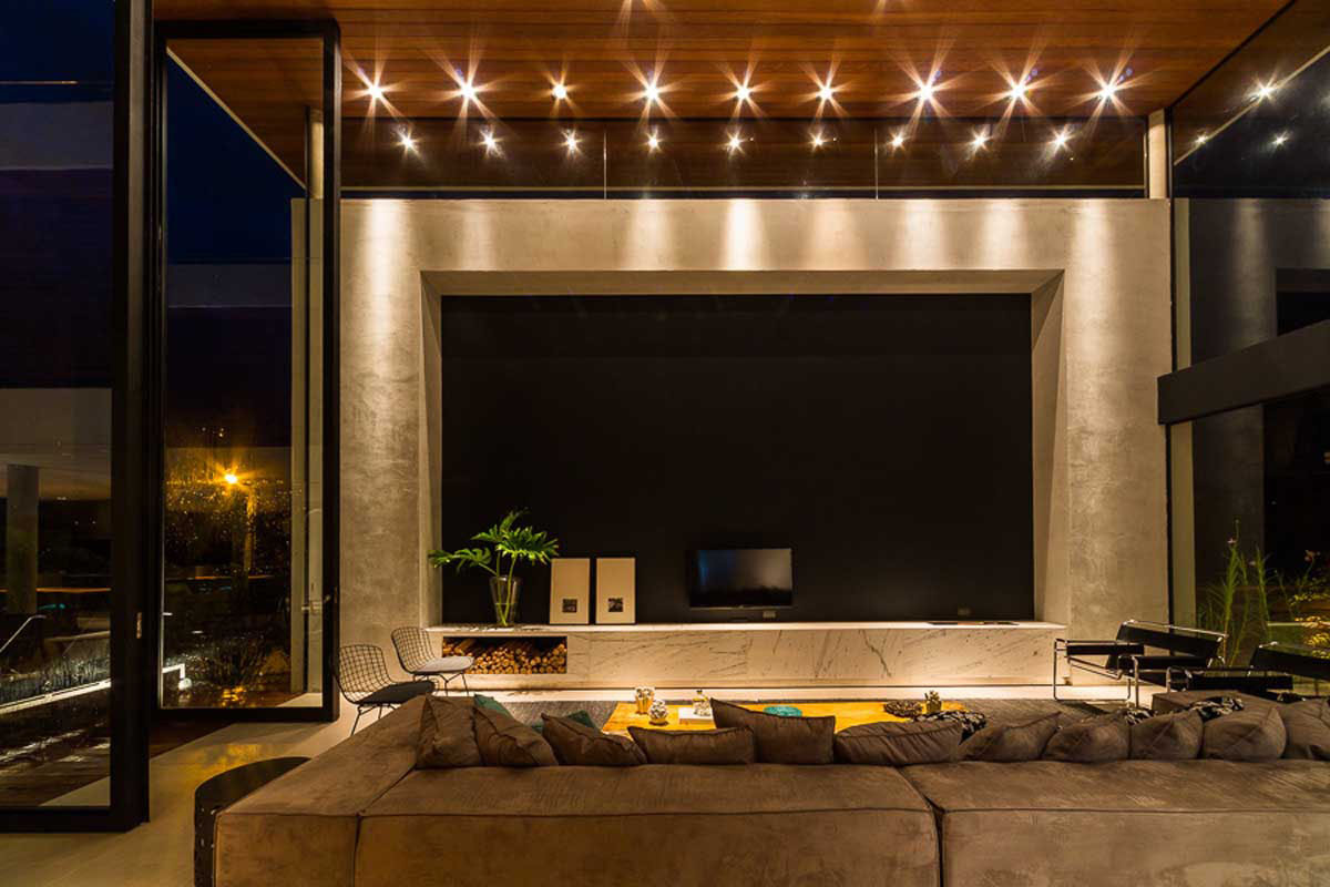 Modern-Brazilian-House-in-Londrina-by-Spagnuolo-Arquitetura-11