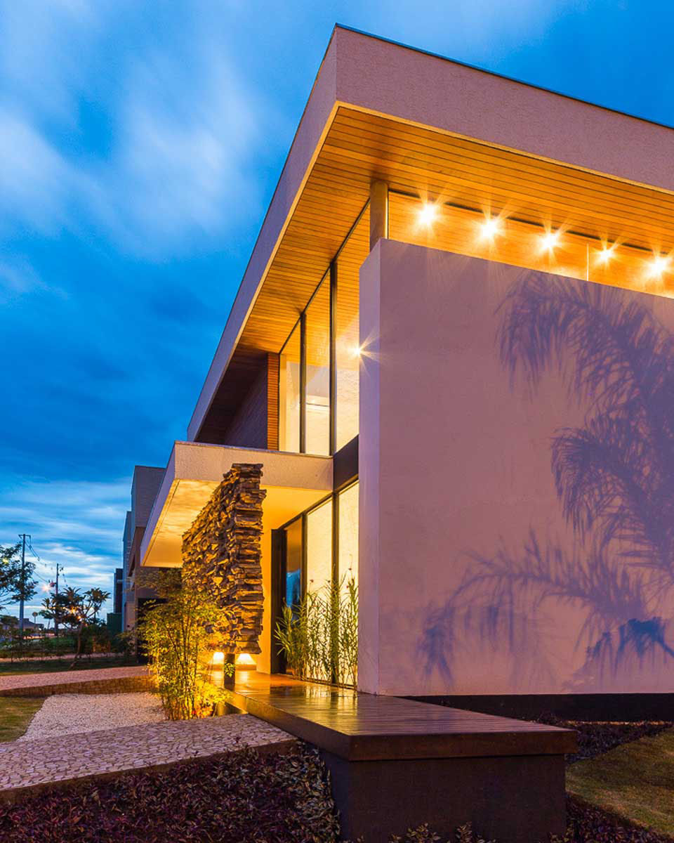 Modern-Brazilian-House-in-Londrina-by-Spagnuolo-Arquitetura-3