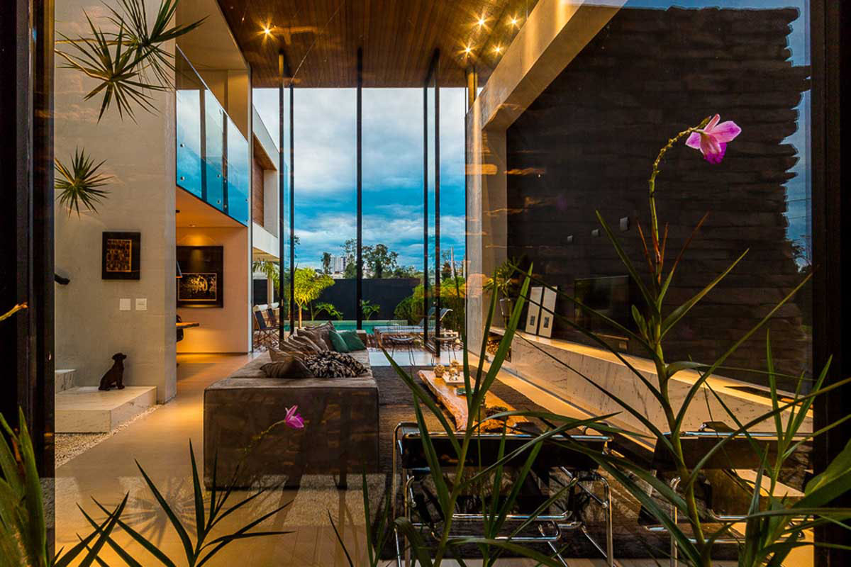 Modern-Brazilian-House-in-Londrina-by-Spagnuolo-Arquitetura-9