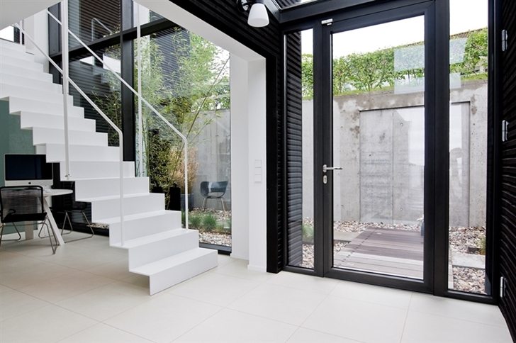 Modern_Beach_House_With_Minimalist_Interior_Design_in_sweden_on_world_of_architecture_08