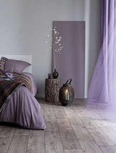 25 ห้องนอนสีม่วง สวยๆ ที่จะทำให้คุณรู้สึกผ่อนคลาย