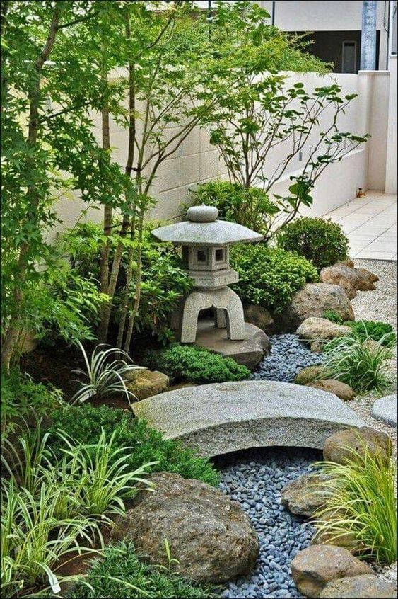 จัดสวนหินญี่ปุ่น