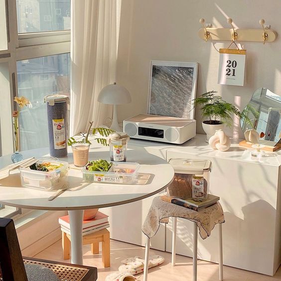 การจัดโต๊ะอาหารว่าง