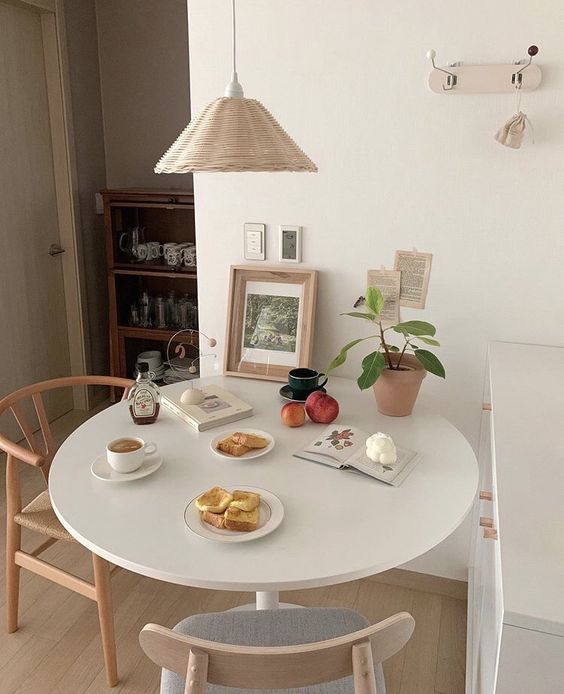 การจัดโต๊ะอาหารว่าง