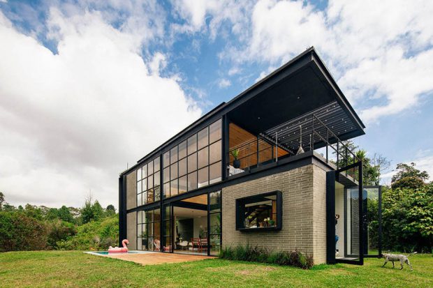 บ้านโครงสร้างเหล็ก 2 ชั้น