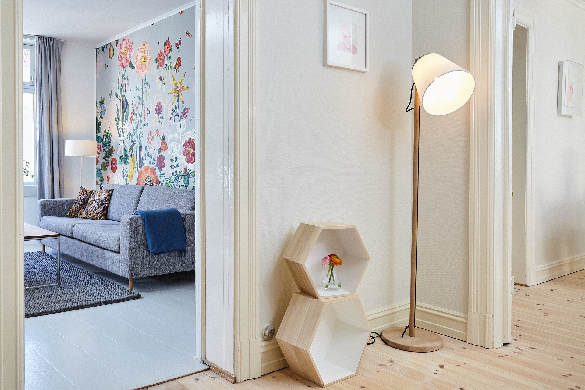 ข้อห้ามประตูบ้าน