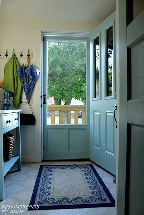 ประตูหลังบ้าน