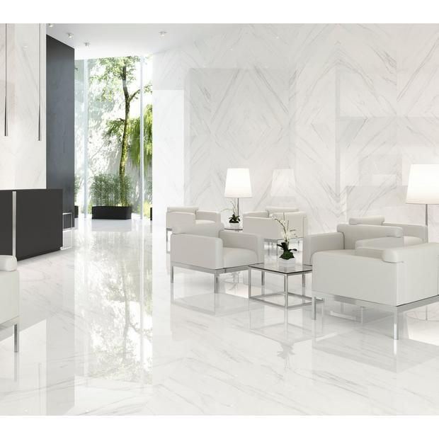 พื้นบ้านสีขาว